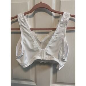 Breezies Soft Support Lace Wirefree Bra 1X White A676780 No Padding Preowned